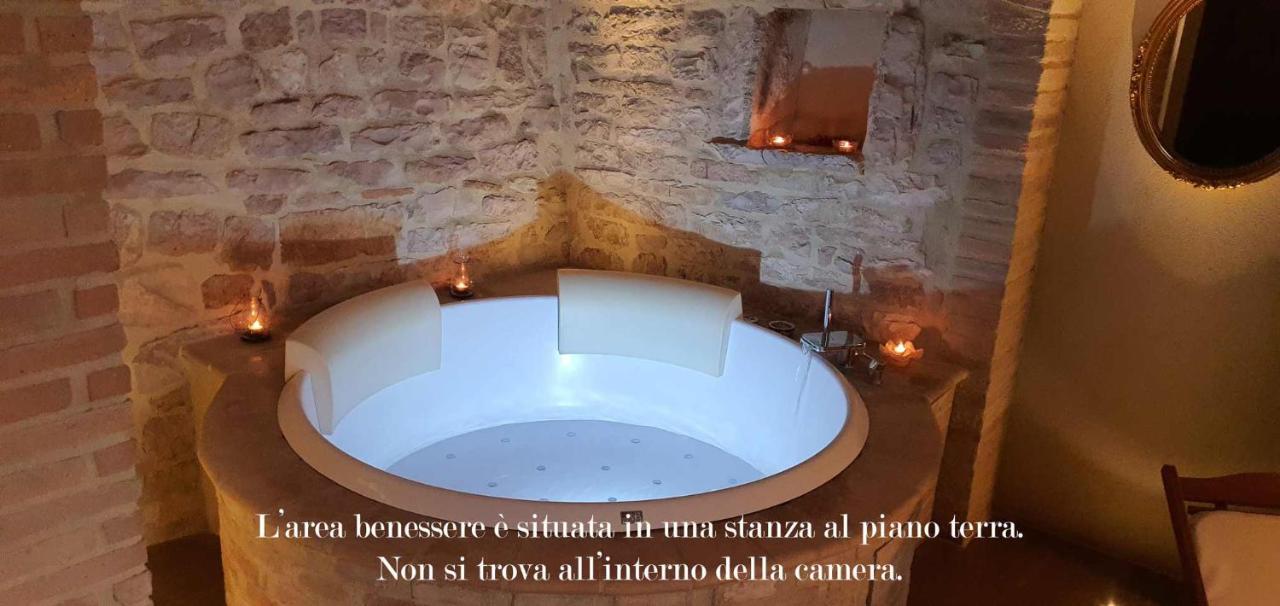La Luna Nel Borgo Spello Exterior foto
