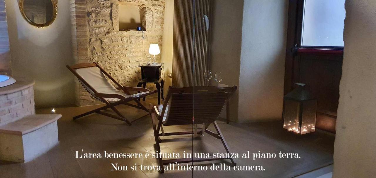 La Luna Nel Borgo Spello Exterior foto
